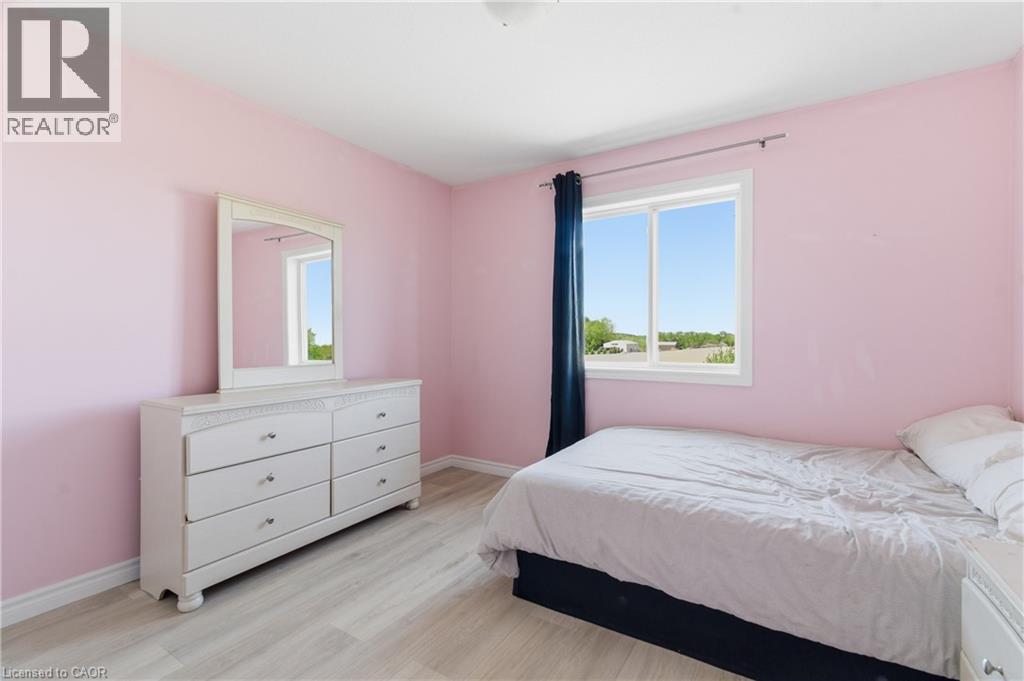 141 COULING Crescent - 21