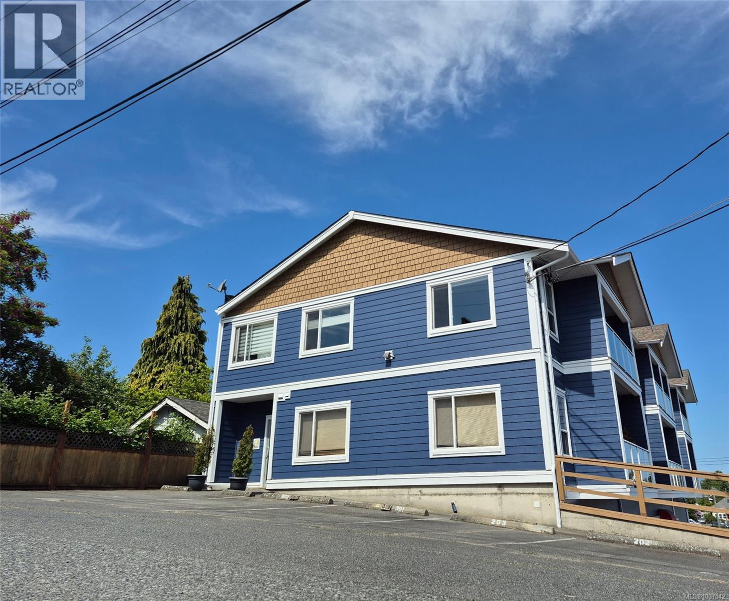 #203 11 Buller St - 1