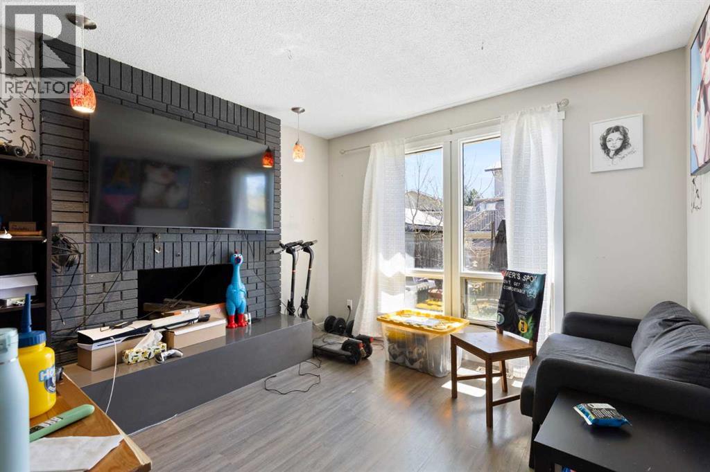 21 Mckernan Road SE - 17