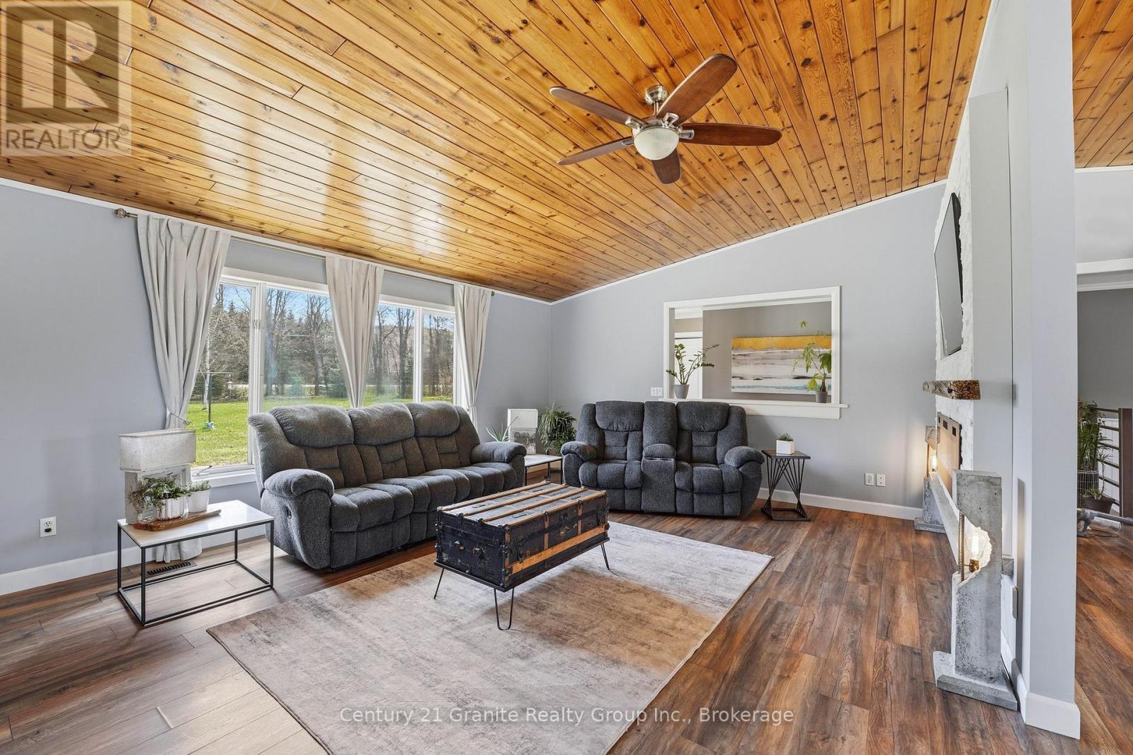 1373 EAGLE LAKE ROAD - 10