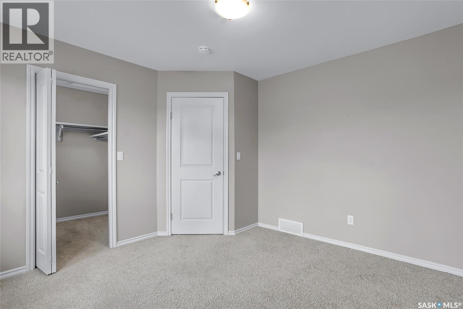 #311 415 Lynd CRESCENT - 14