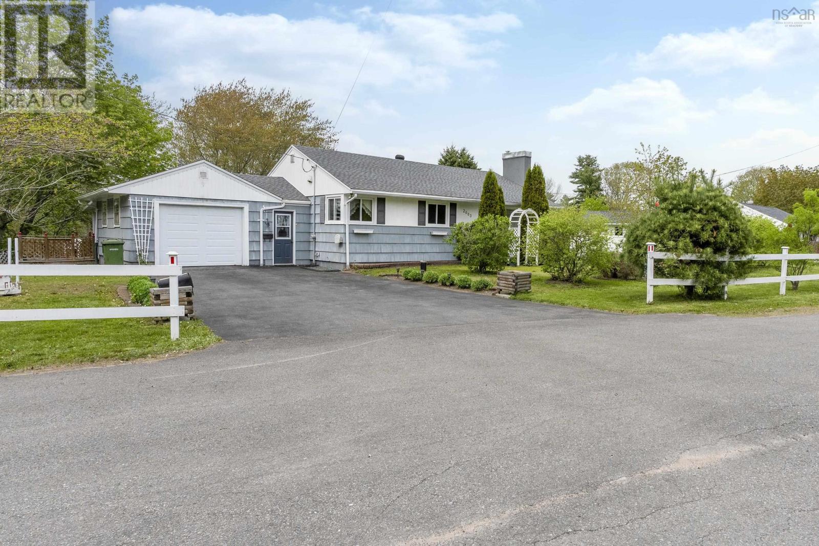 Property 31 of 49 of 2663 Lovett Road