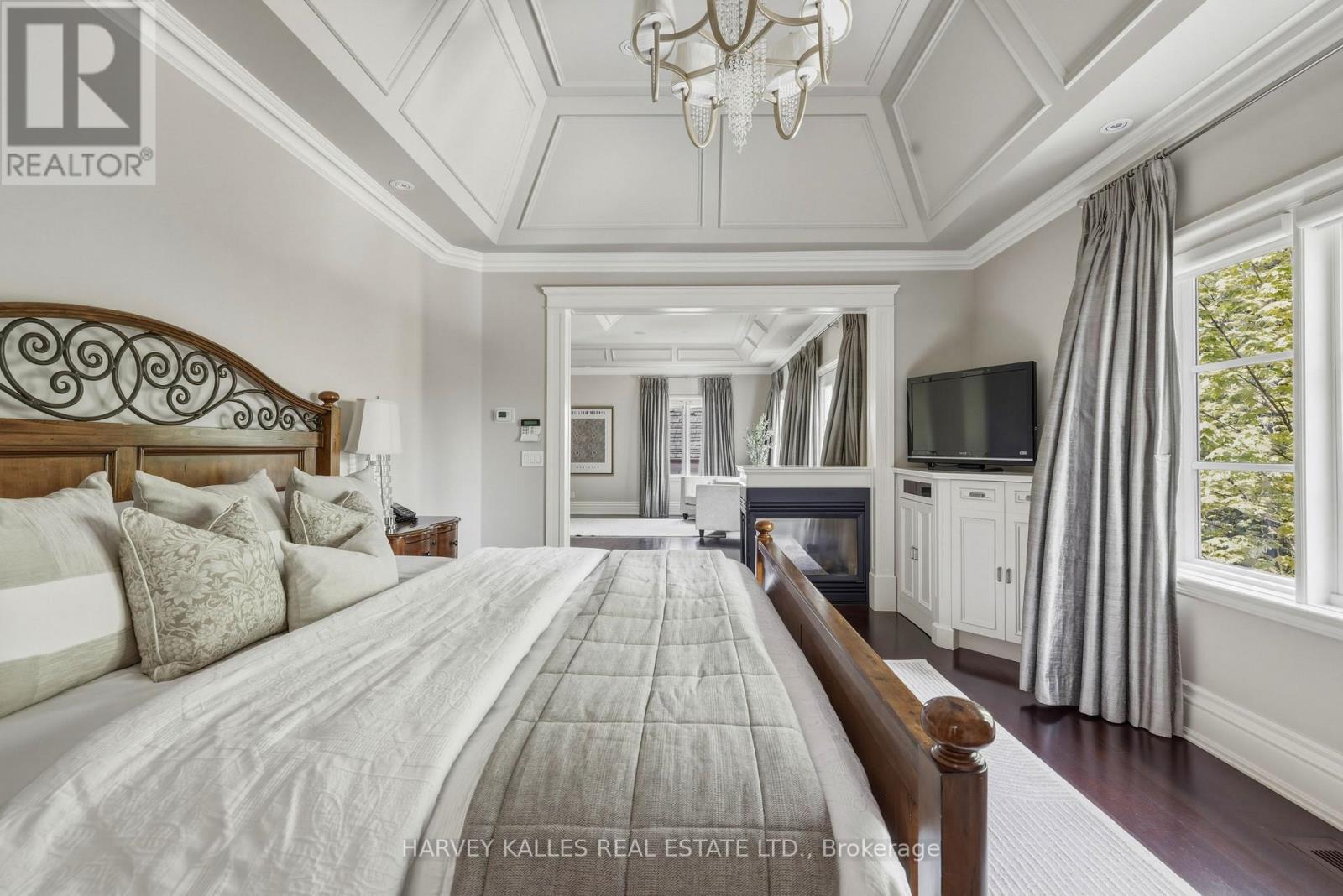 11 DOON ROAD - 26