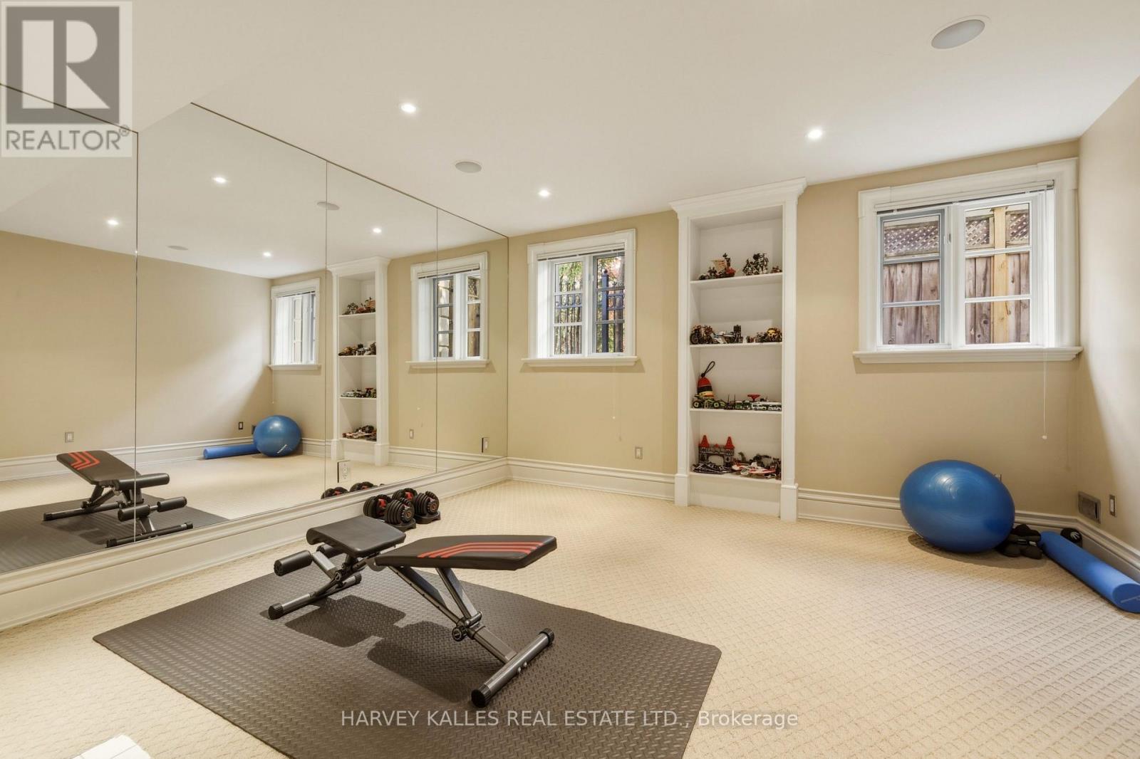 11 DOON ROAD - 43