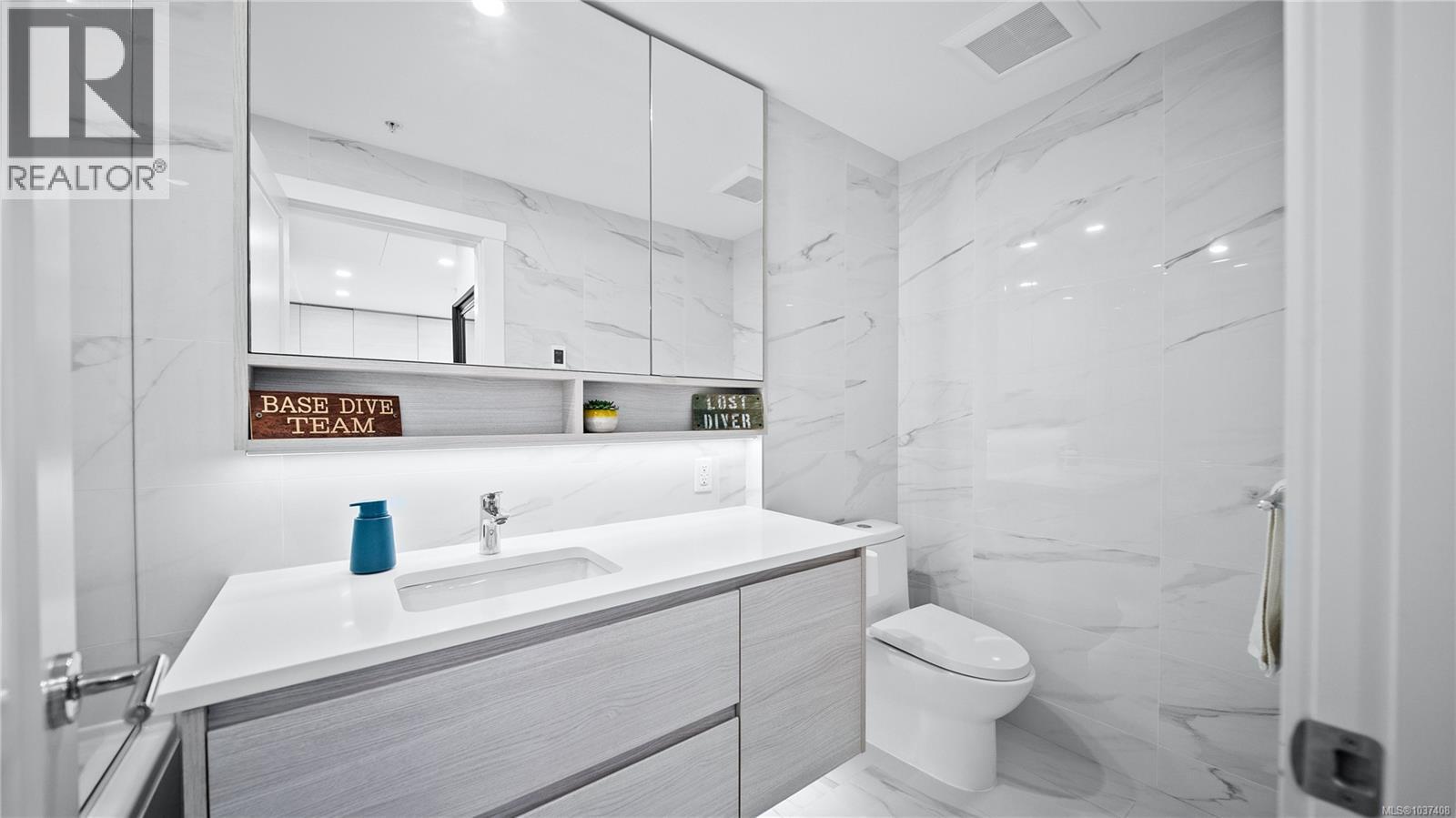 1707 777 Herald St, Victoria
