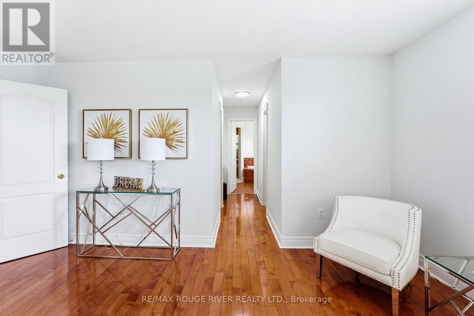 29 SHELDON DRIVE - 22