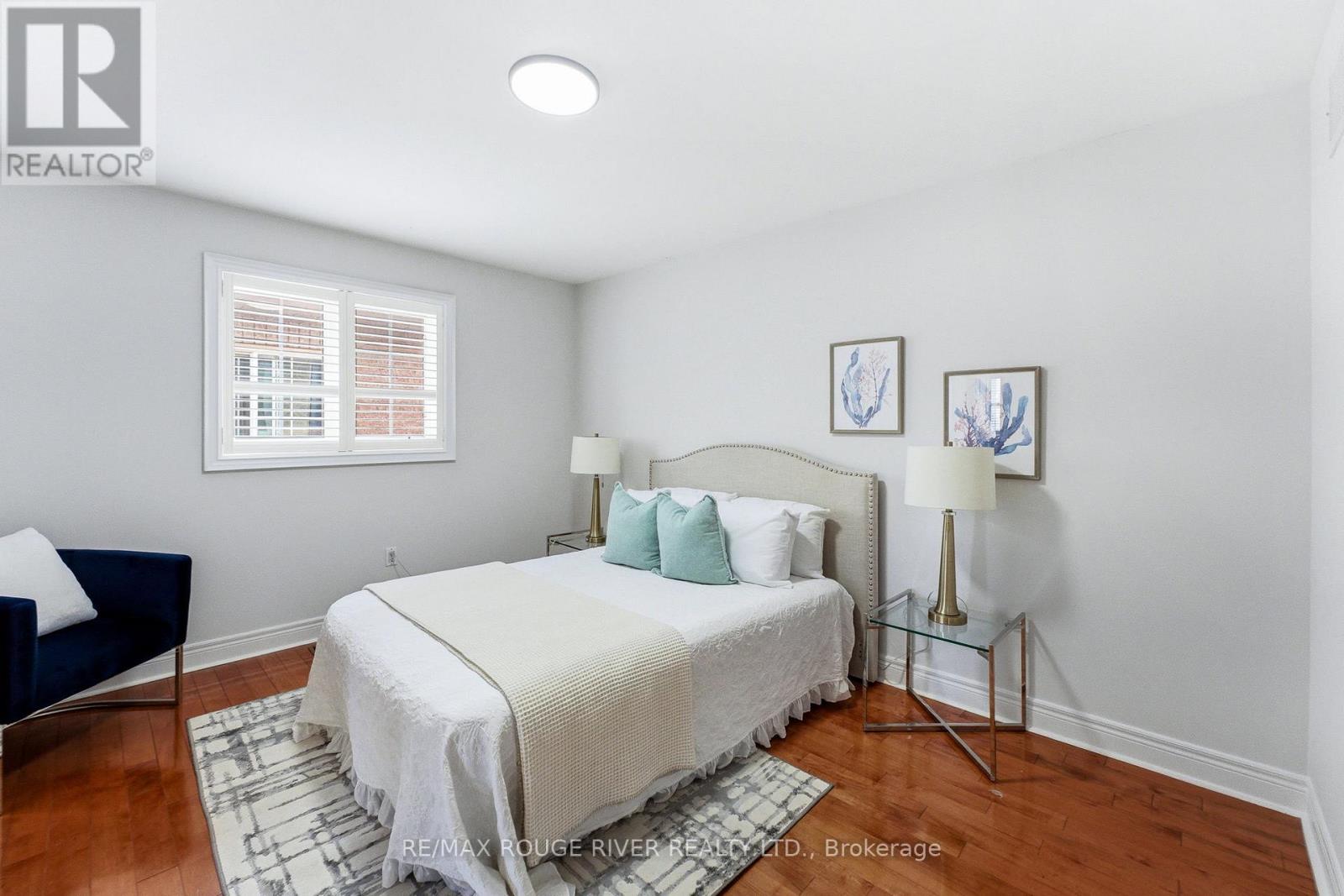 29 SHELDON DRIVE - 25