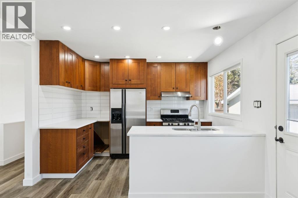 6928 Hunterbow Crescent NW - 13