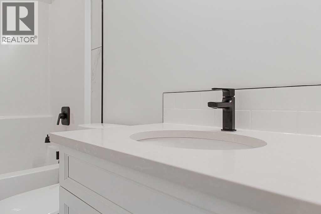10722 146 Avenue - 14