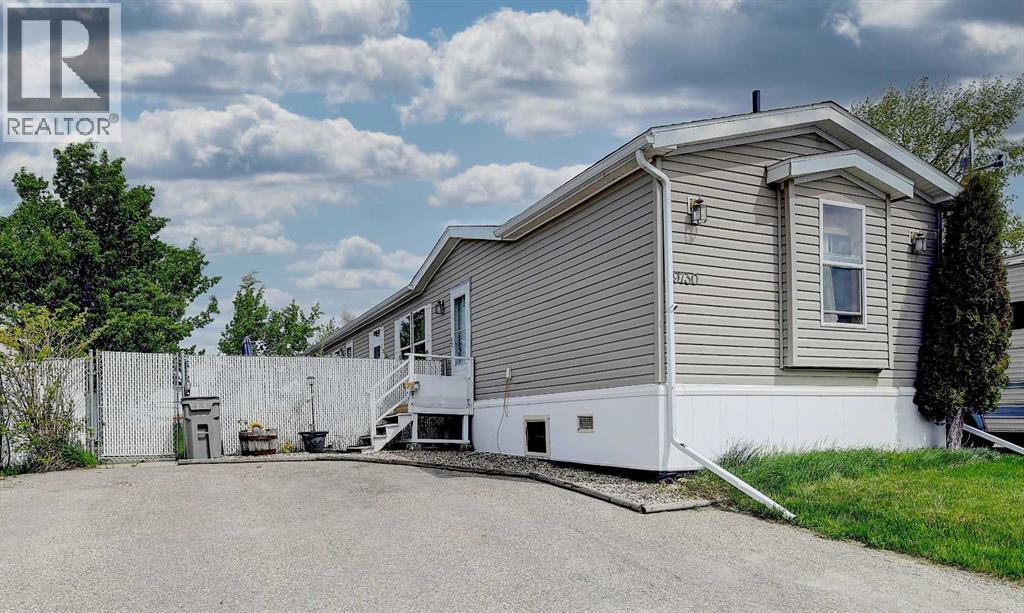 9730 120 Avenue - Image 2