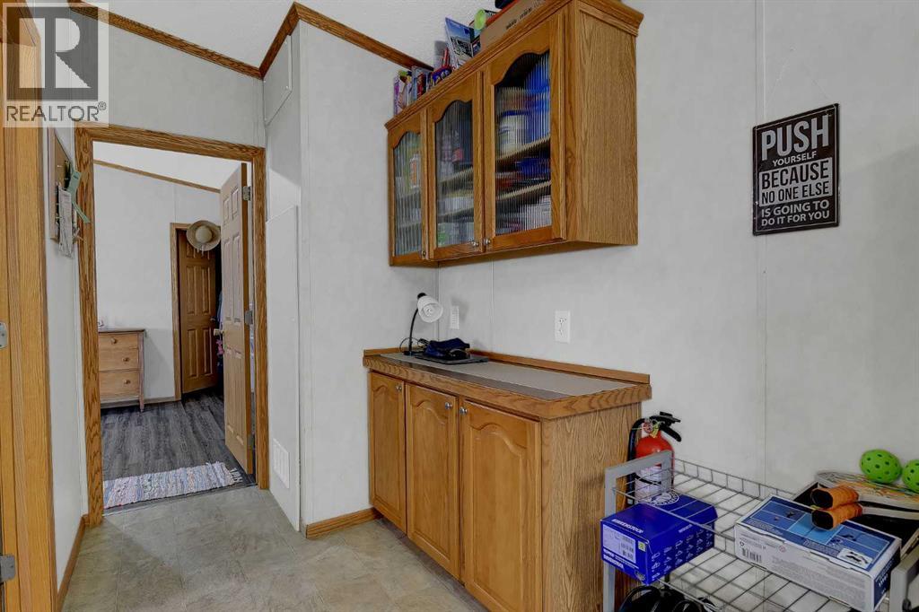 9730 120 Avenue - 11