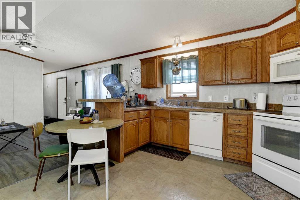 9730 120 Avenue - 8