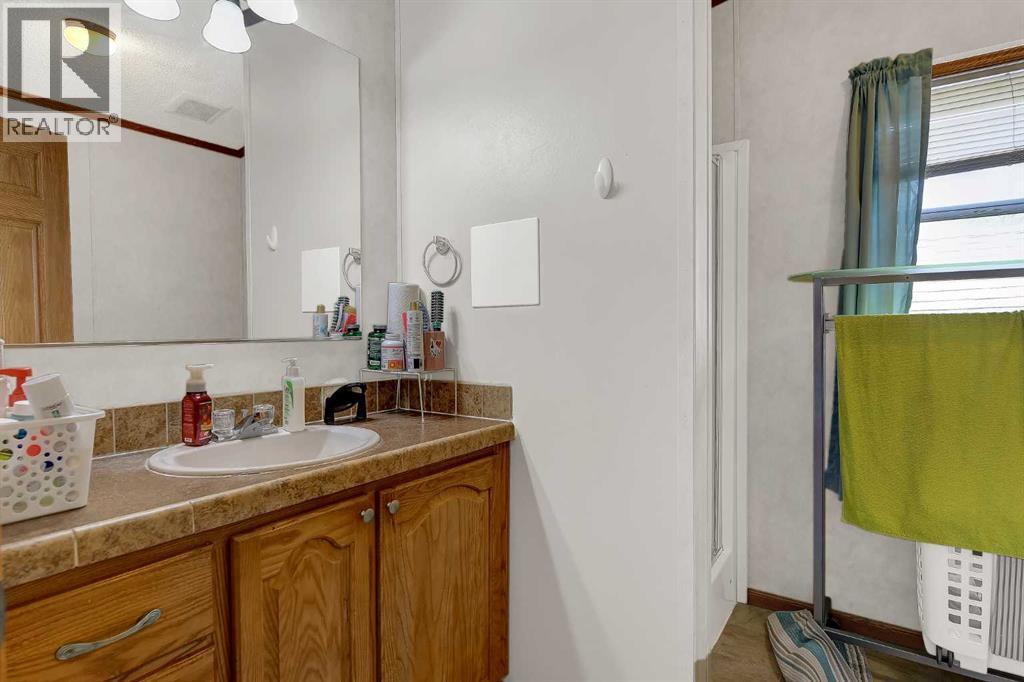 9730 120 Avenue - 15