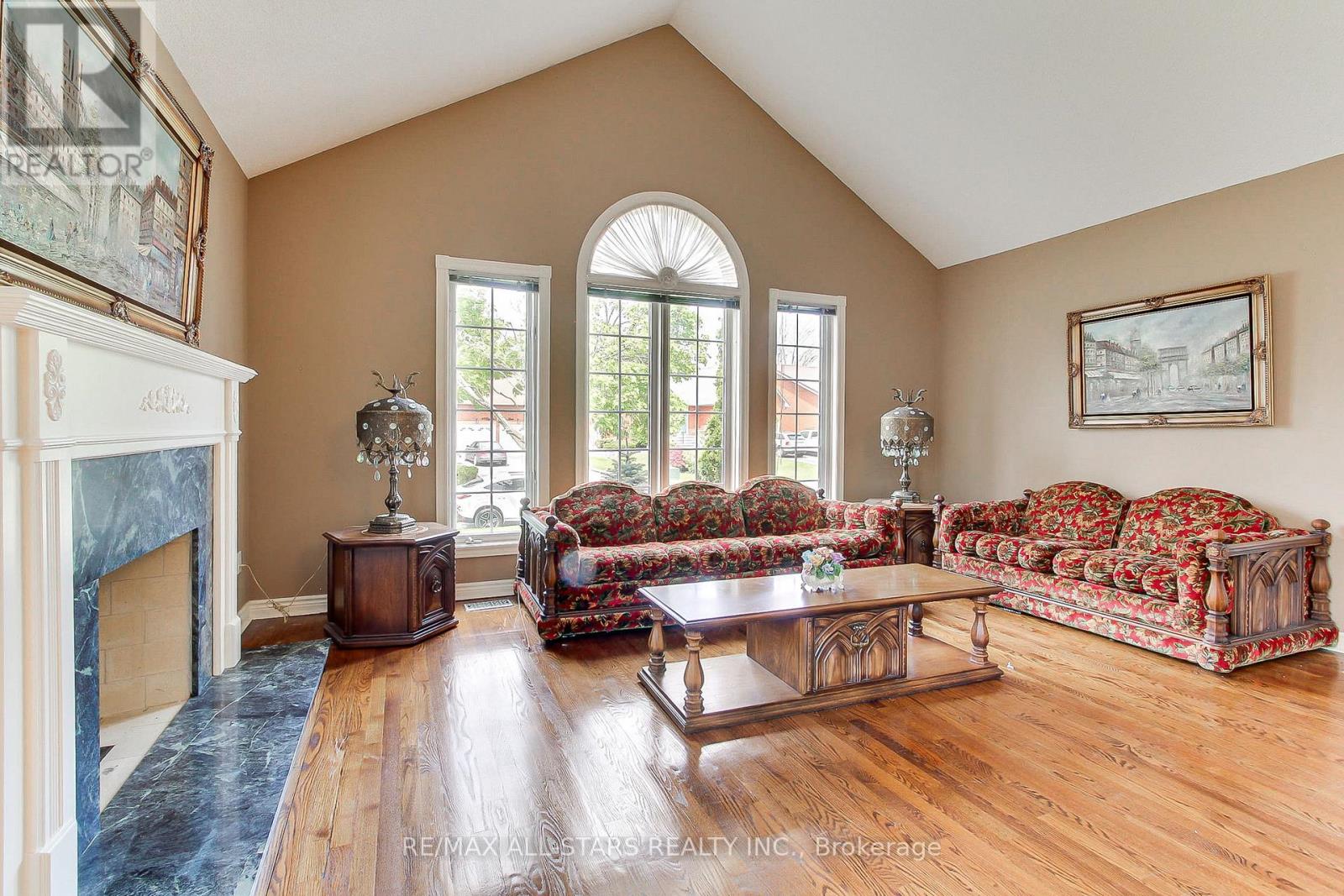 41 CAPTAIN ARMSTRONG LANE - 11