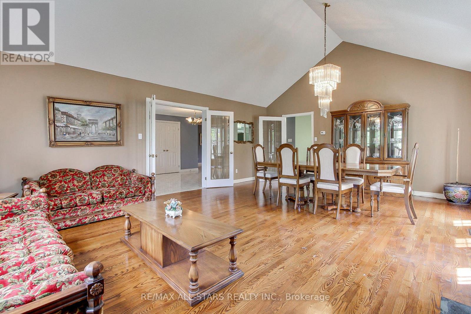 41 CAPTAIN ARMSTRONG LANE - 12