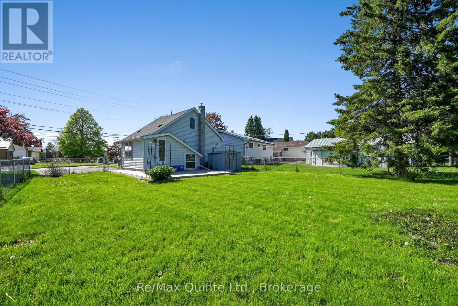 235 BYRON STREET - 29