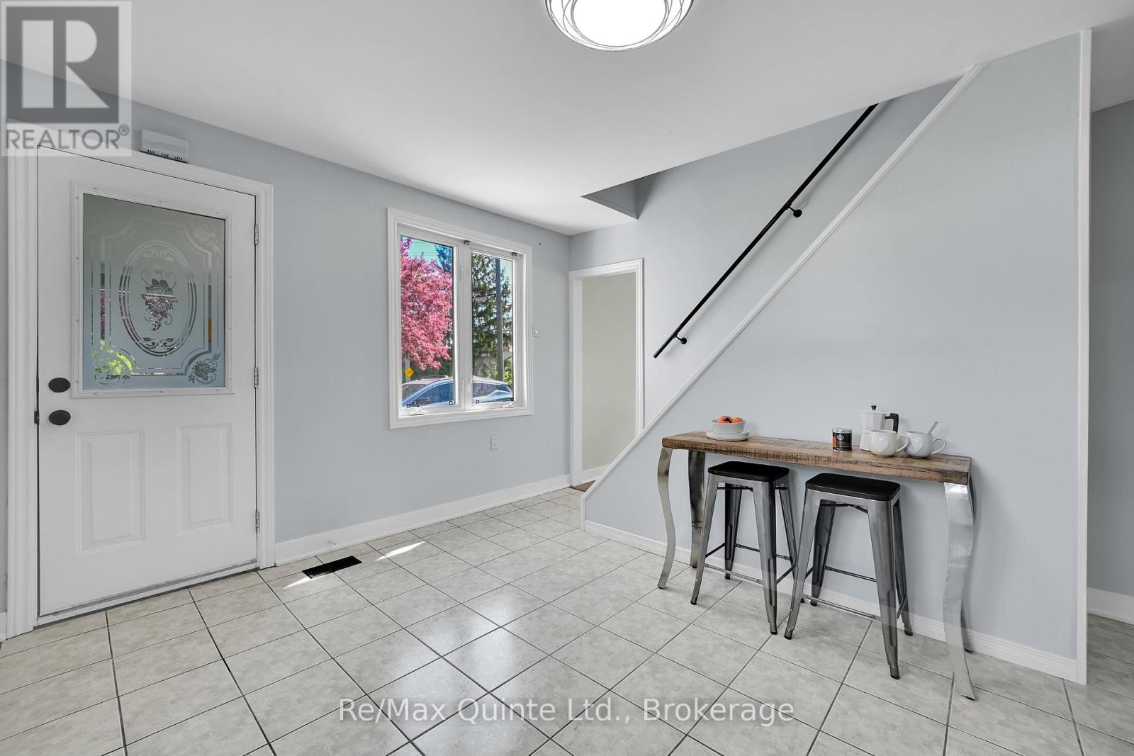 235 BYRON STREET - 9