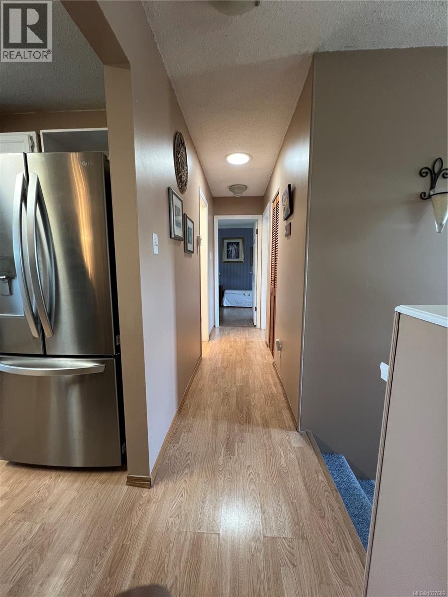 539 Rowan Ave, Parksville