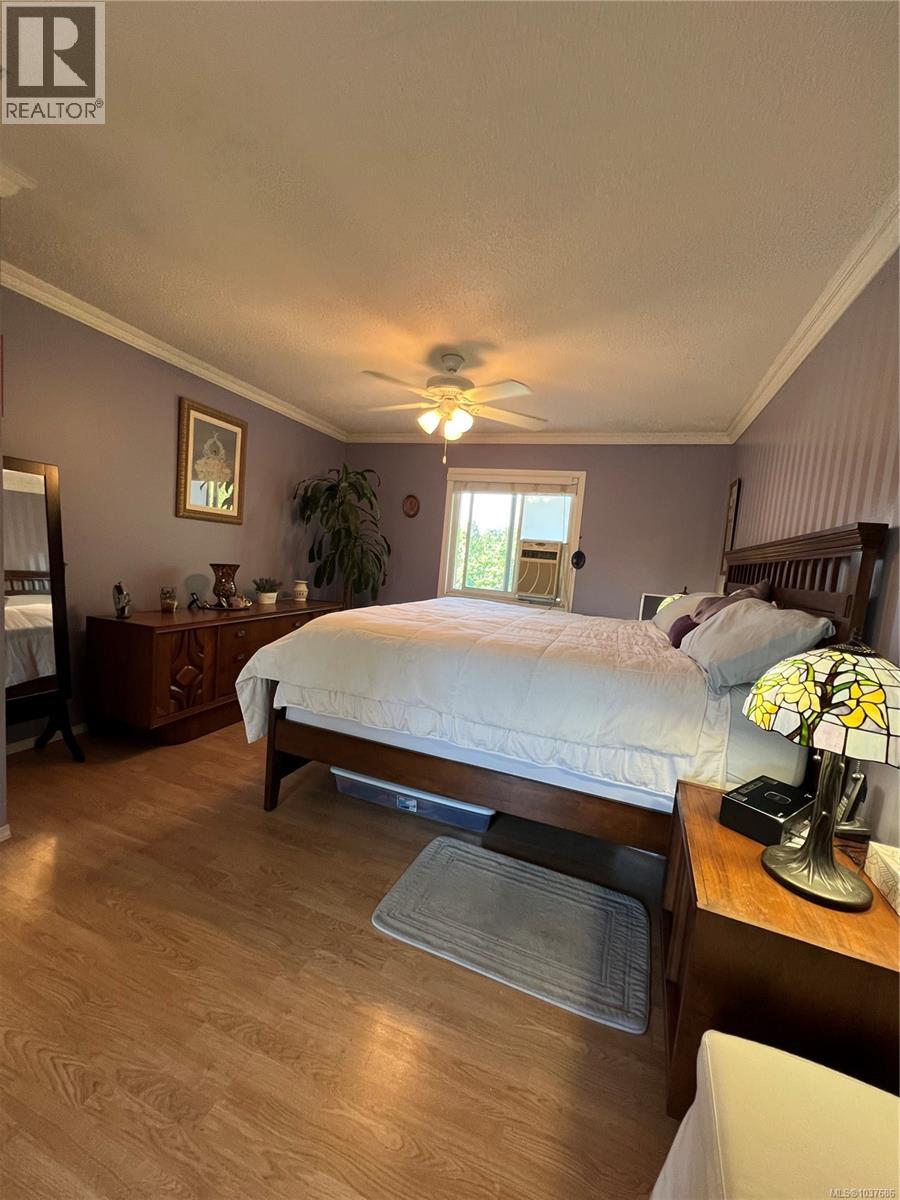 539 Rowan Ave - 16