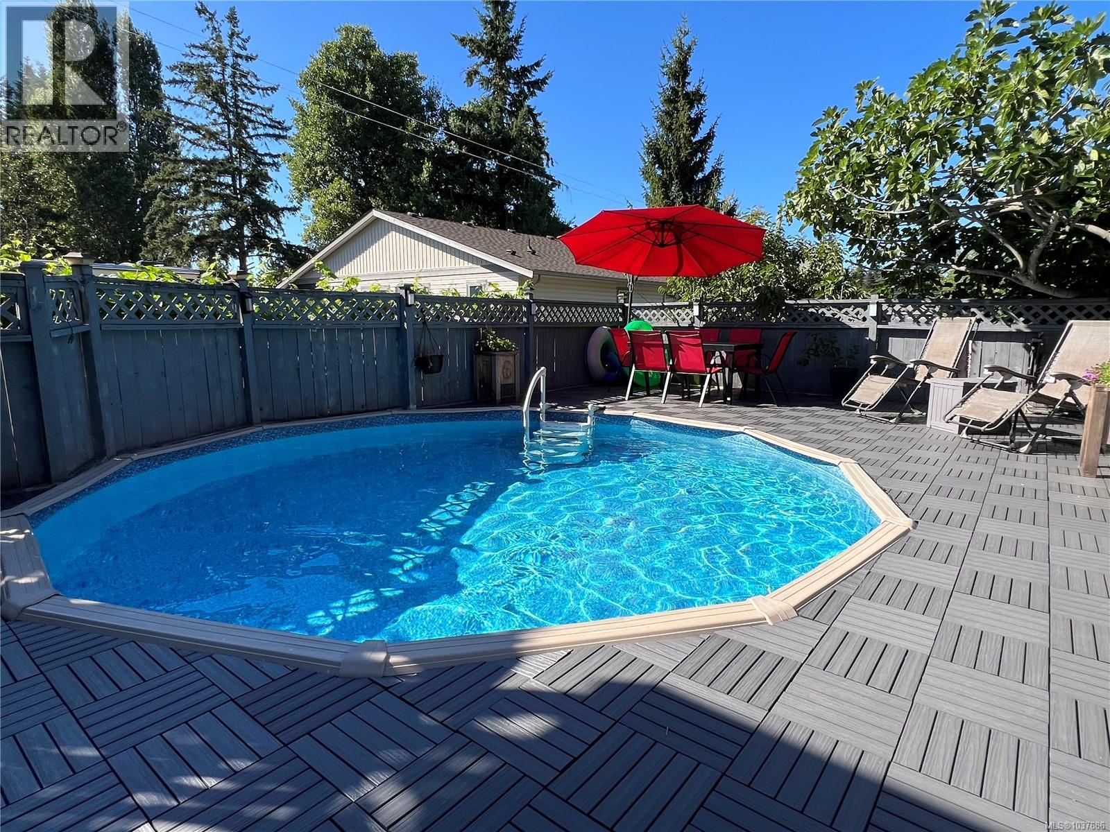 539 Rowan Ave, Parksville
