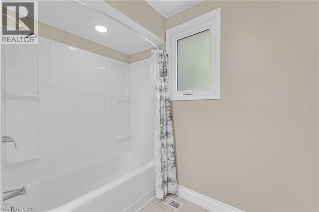 206 ATHENIA Drive - 33