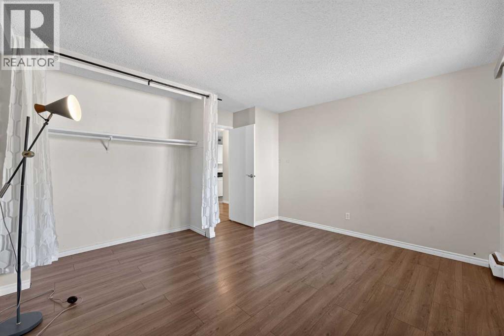 #83E 231 Heritage Drive SE - 12