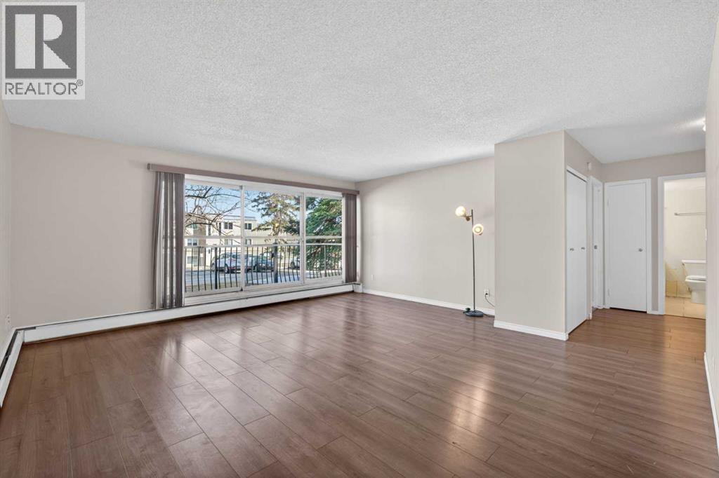 #83E 231 Heritage Drive SE - 2