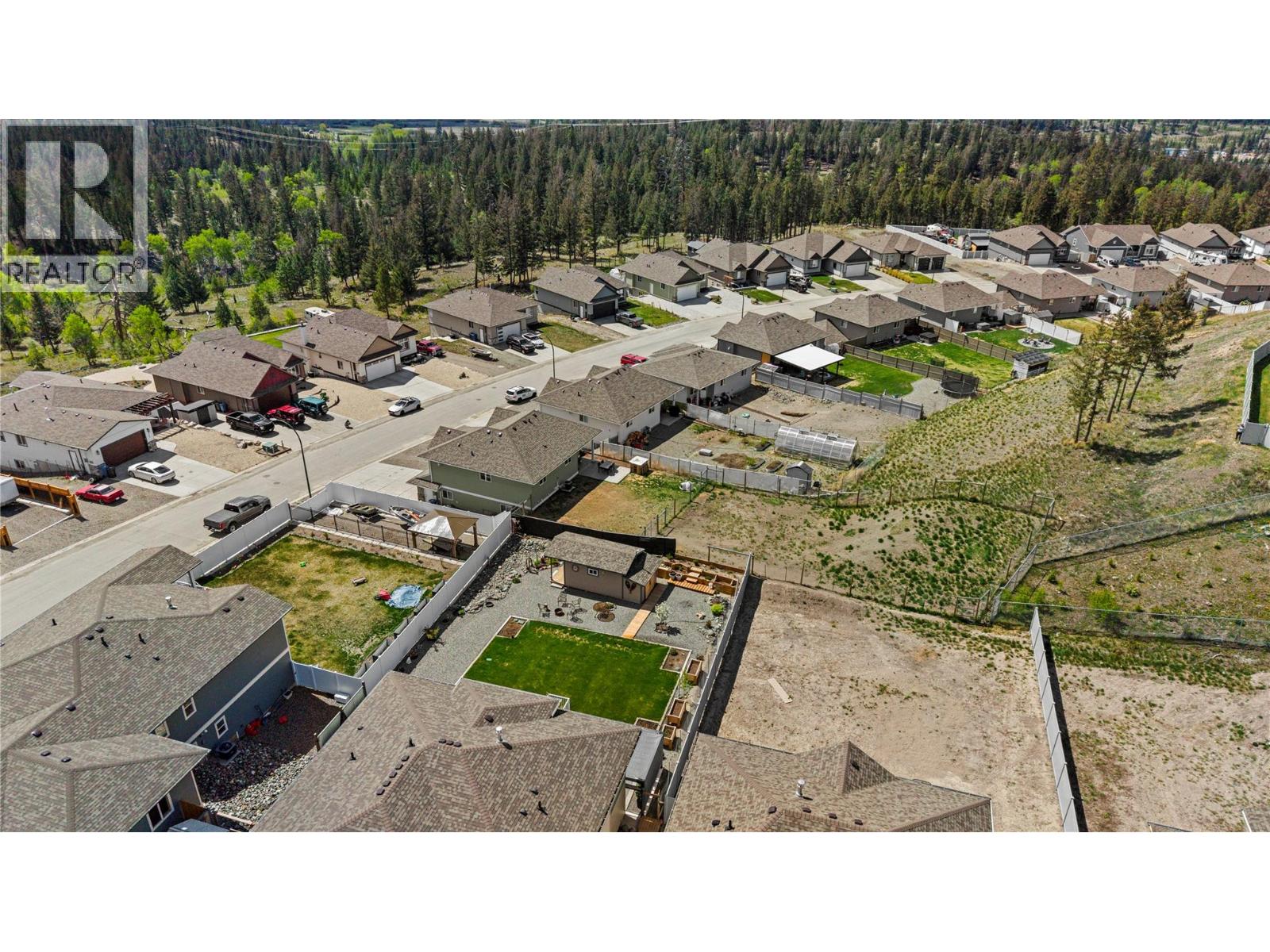 469 DALADON Drive - 37