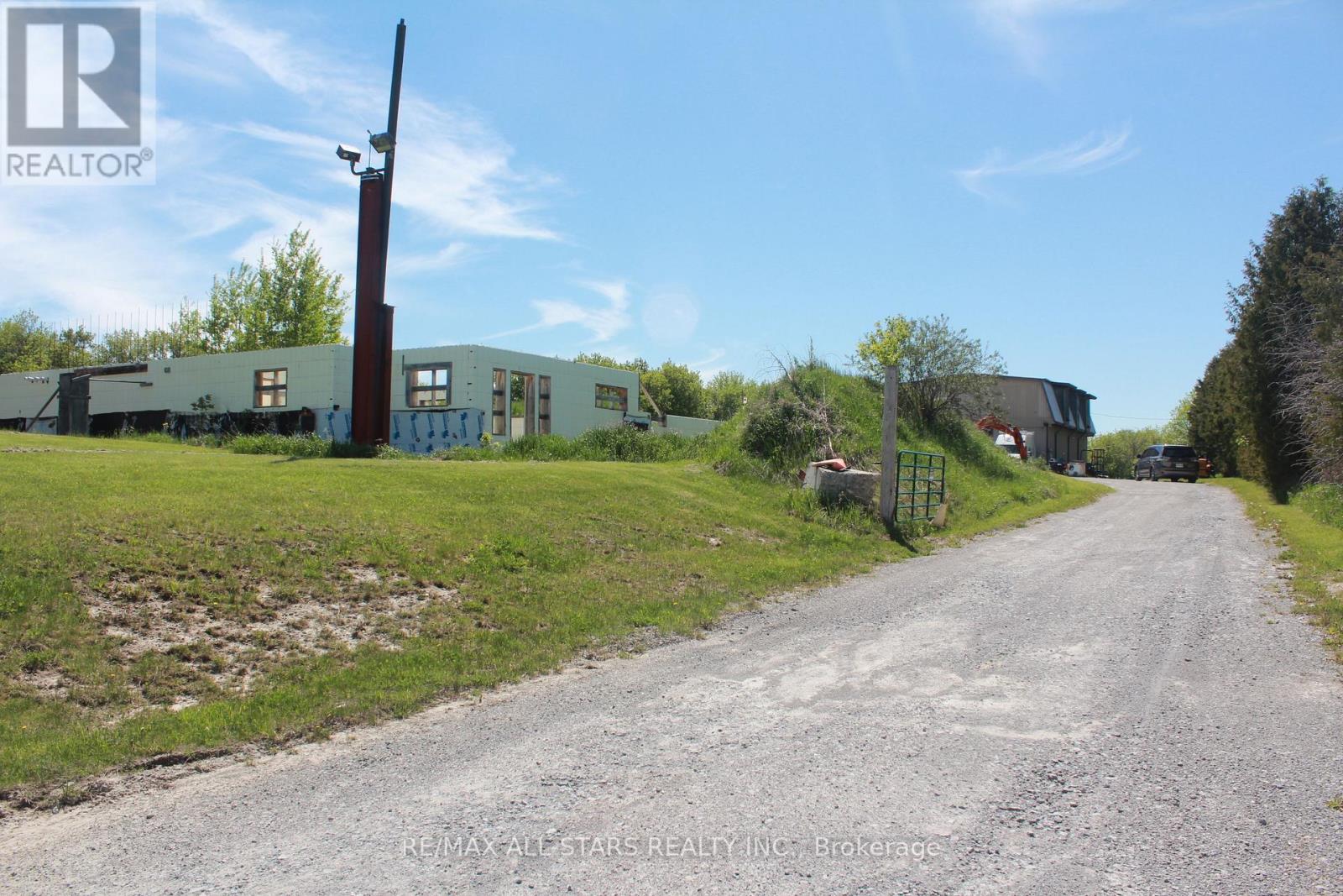 20894 WOODBINE AVENUE - 10