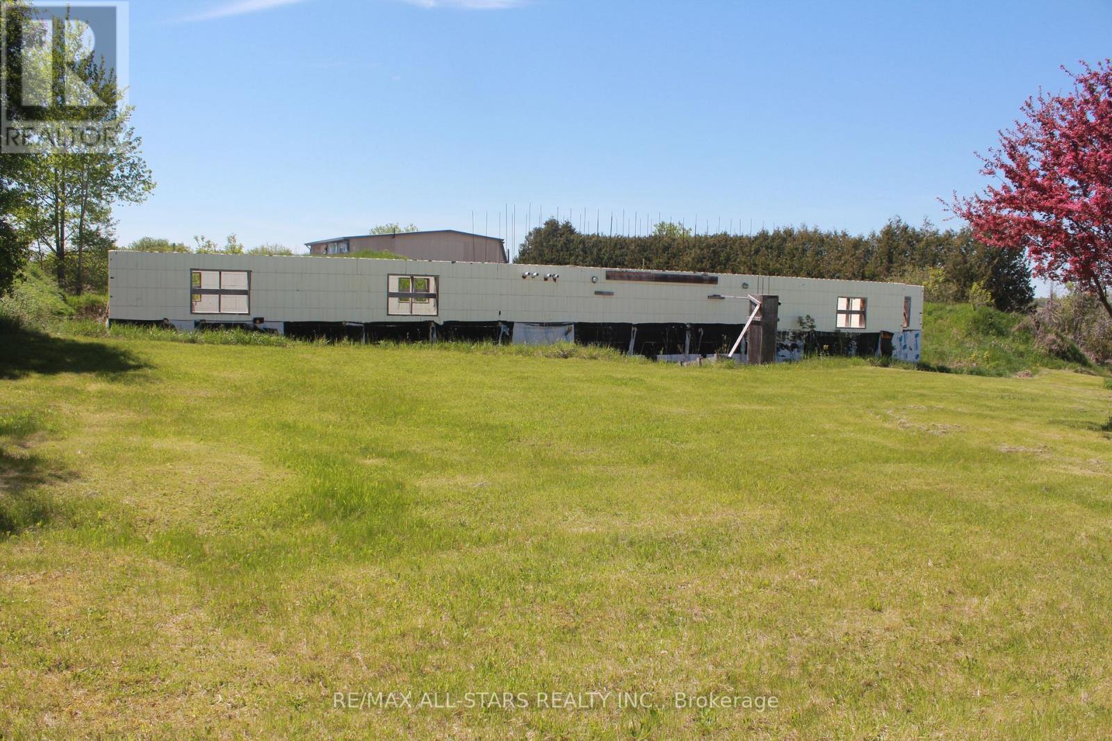 20894 WOODBINE AVENUE - 4
