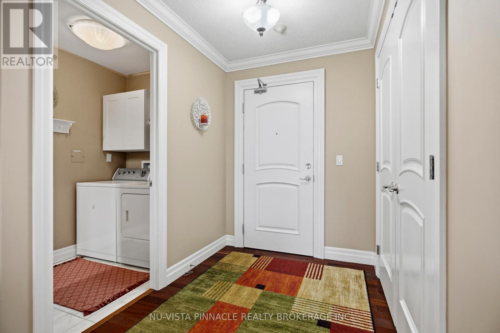 #1303 250 PALL MALL STREET - 6