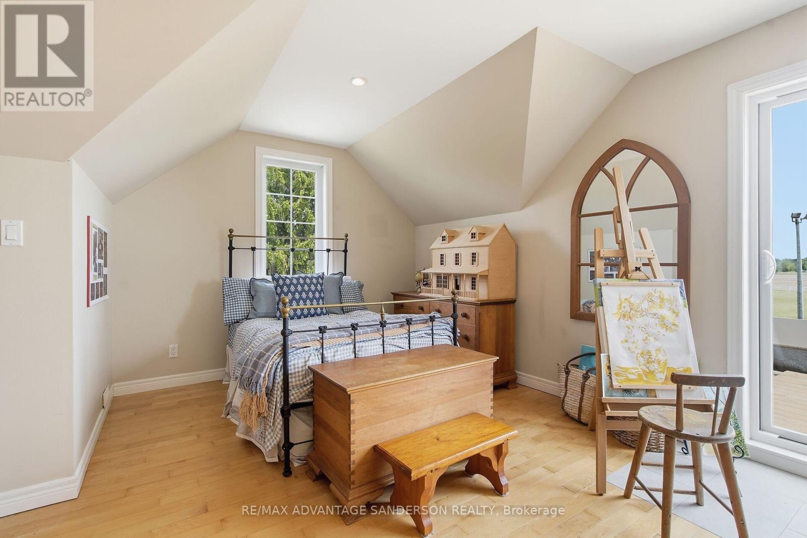 4099 MCINTOSH DRIVE - 41