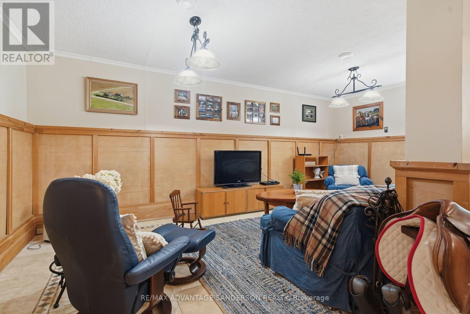 4099 MCINTOSH DRIVE - 43