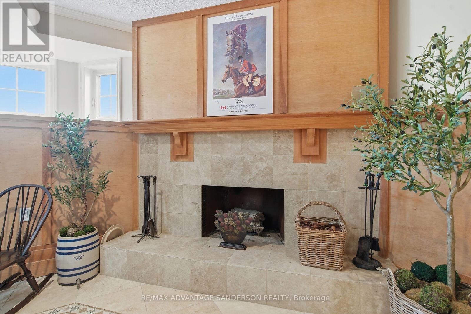 4099 MCINTOSH DRIVE - 44