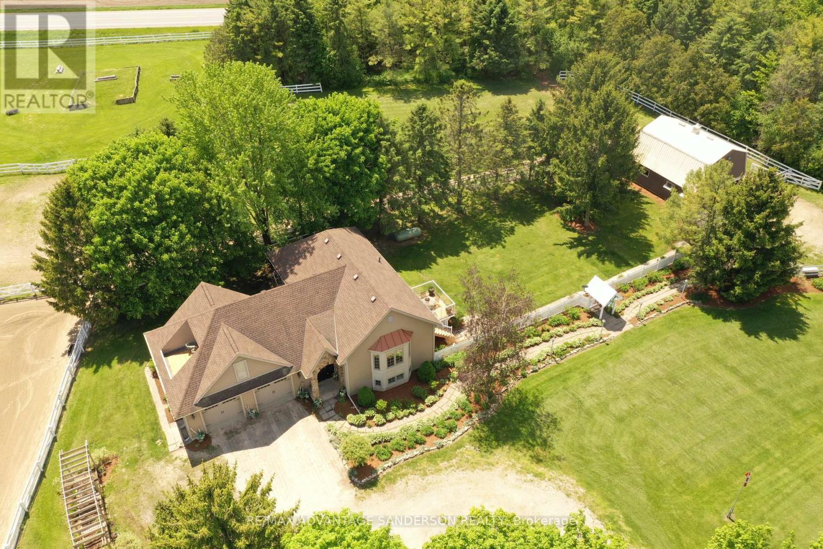 4099 MCINTOSH DRIVE - 6