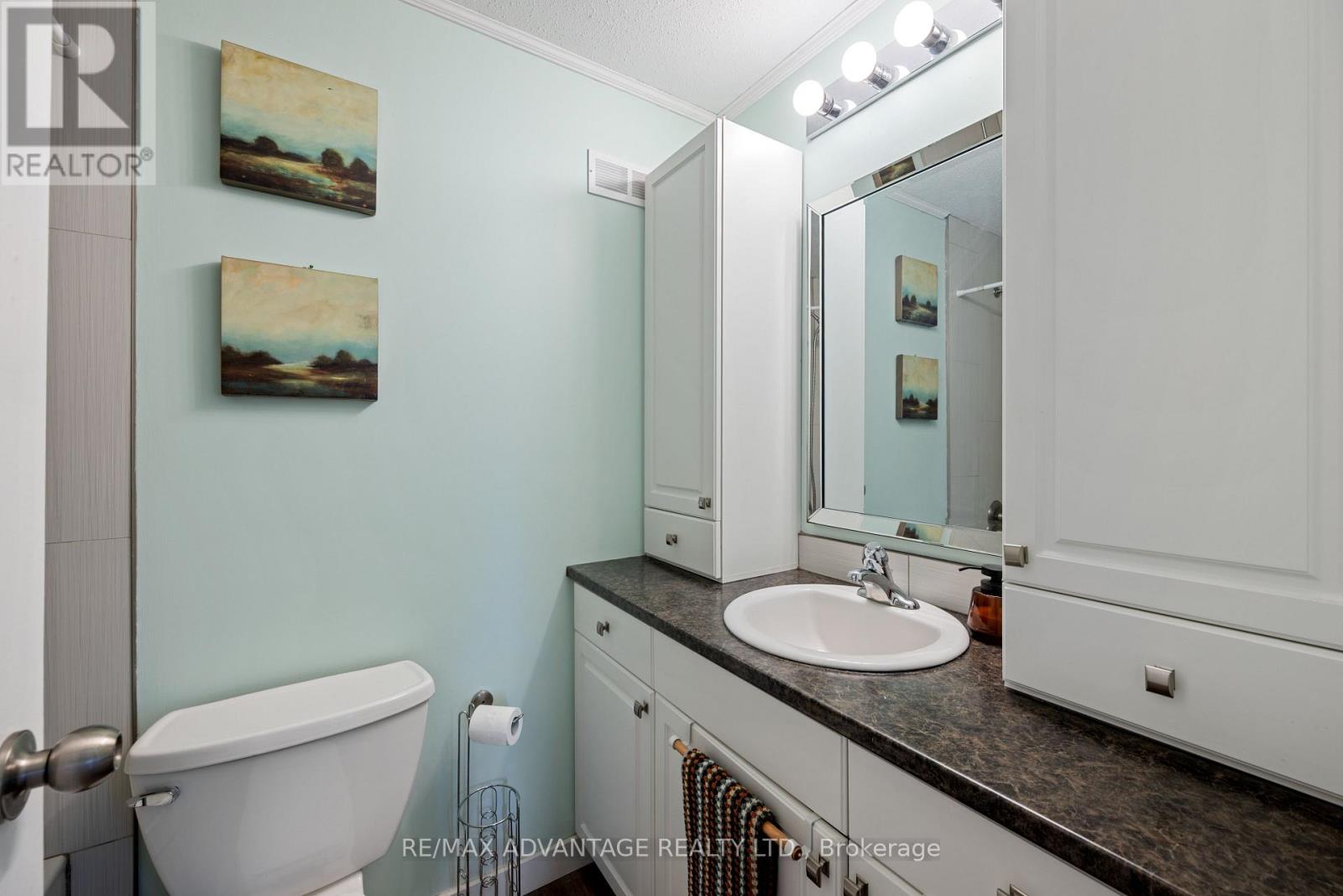749 WILKINS STREET - 15