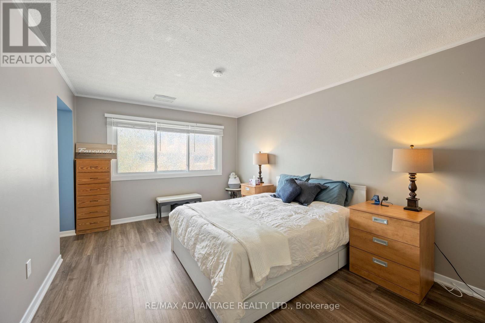 749 WILKINS STREET - 16