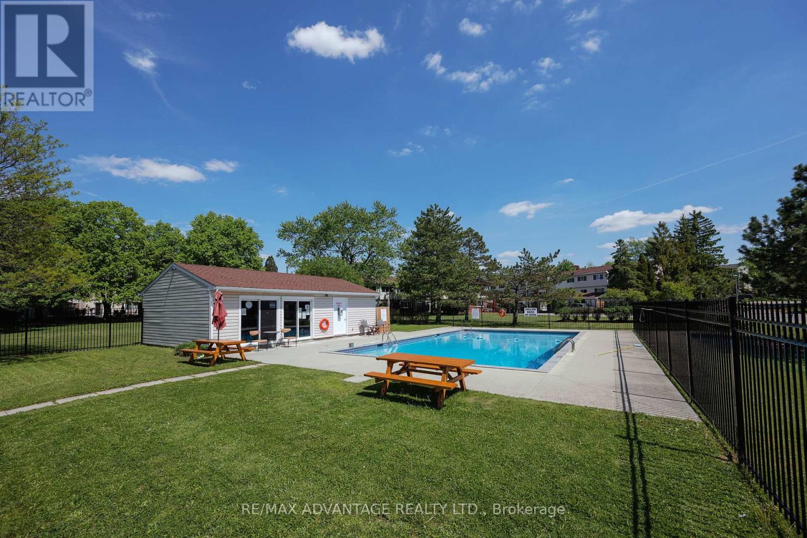 749 WILKINS STREET - 31