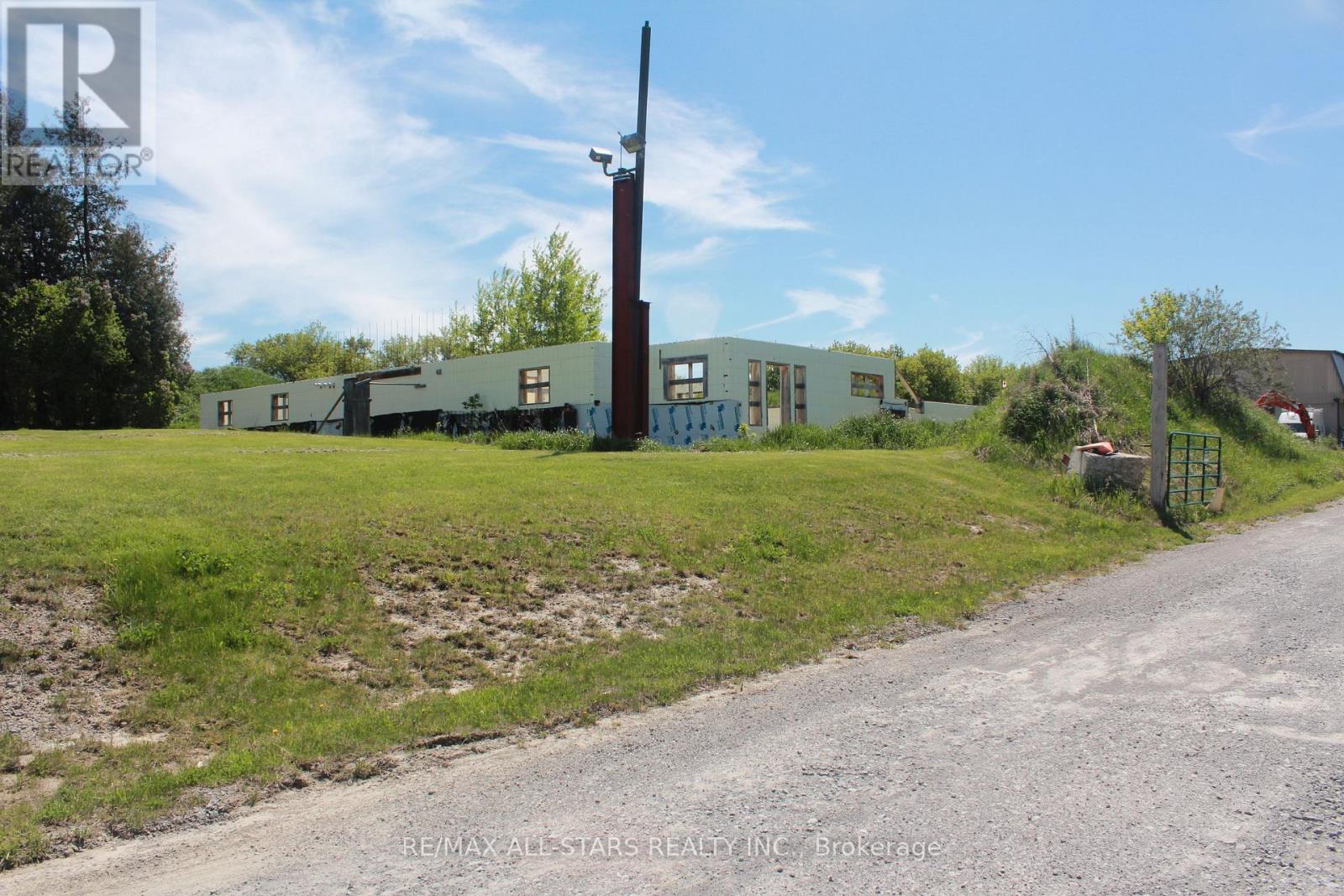 20894 WOODBINE AVENUE - 9