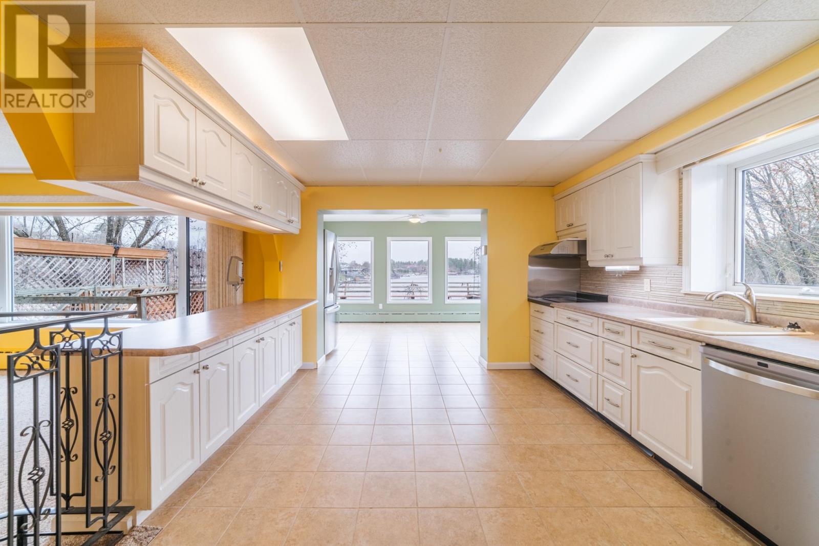 8 Minnesota Street, Kenora, Ontario, P9N3P2 — Photo 3