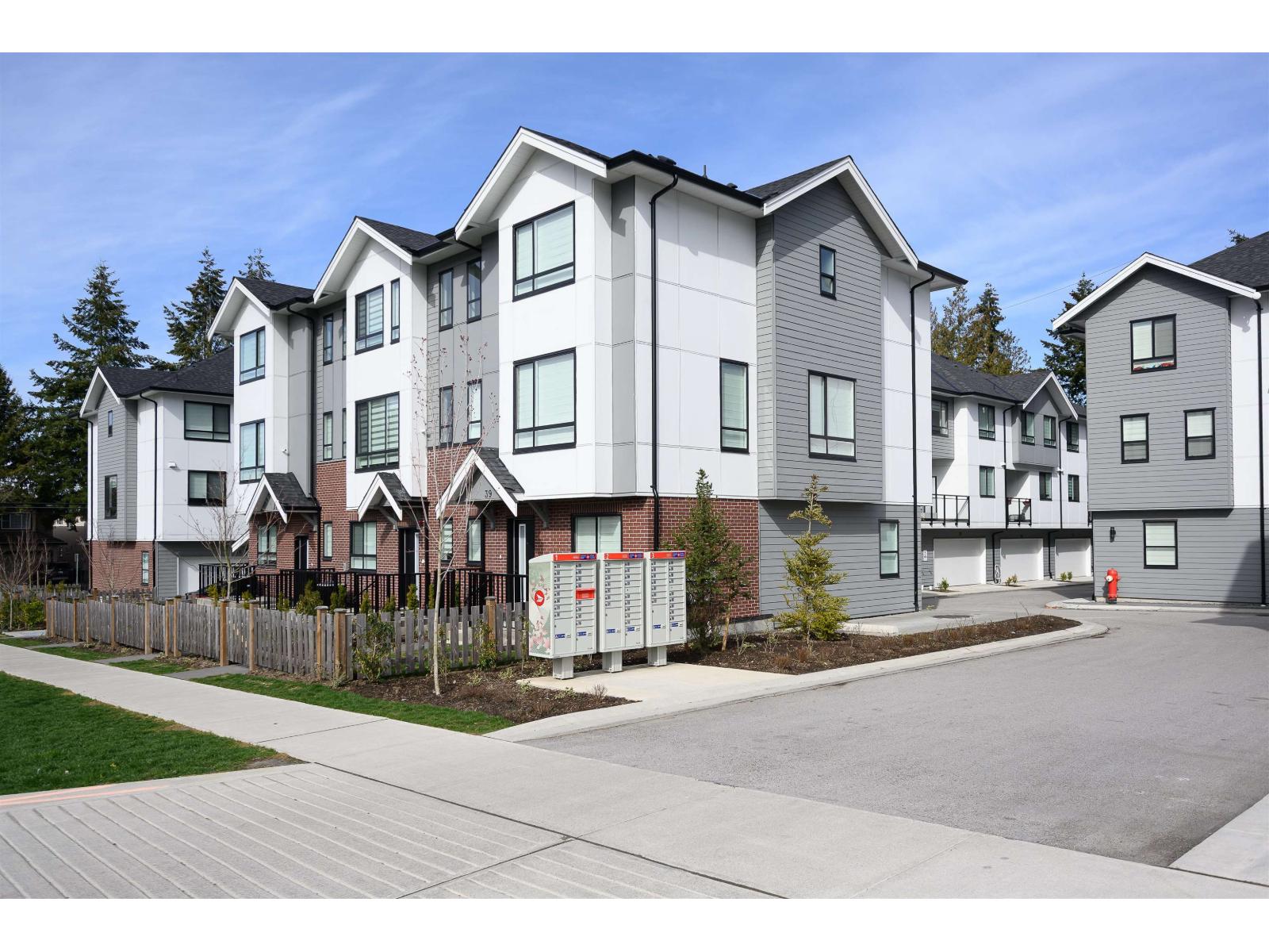 12 12635 63 AVENUE, Surrey