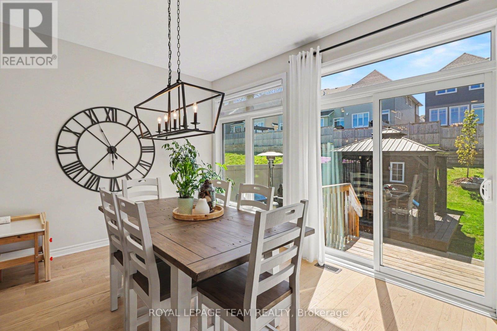 115 BONNE RENOMMEE AVENUE - 12