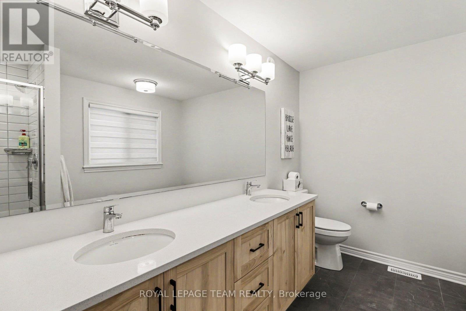 115 BONNE RENOMMEE AVENUE - 25