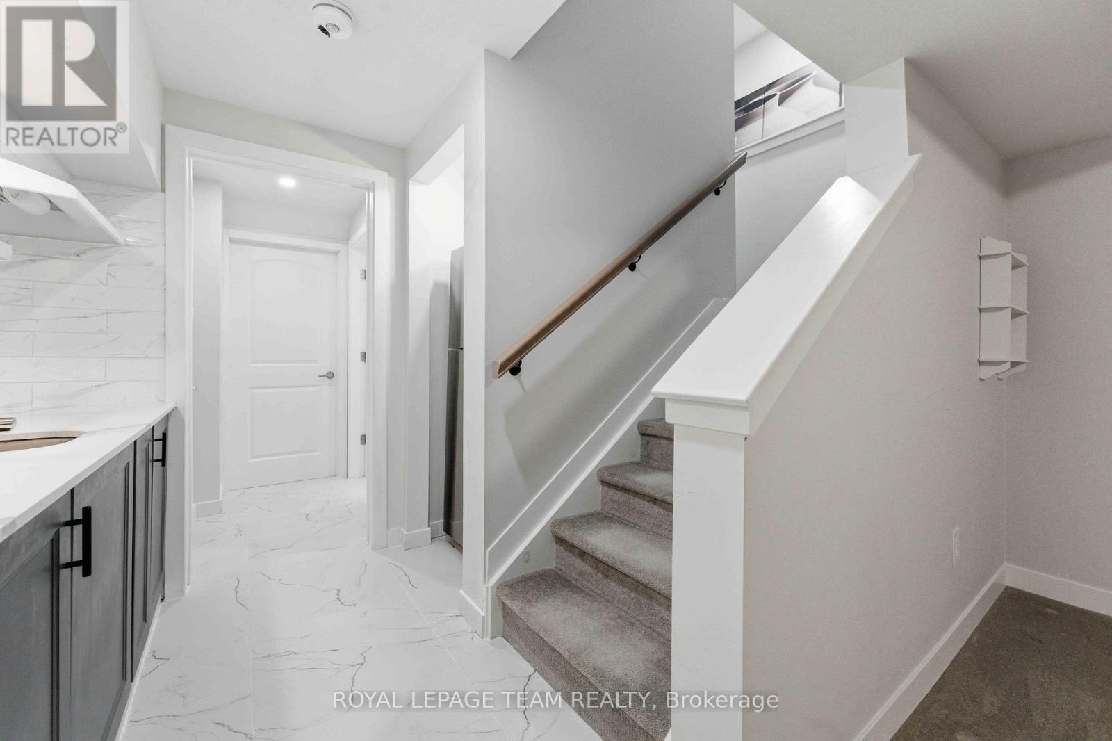 3048 TRAVERTINE WAY - 35