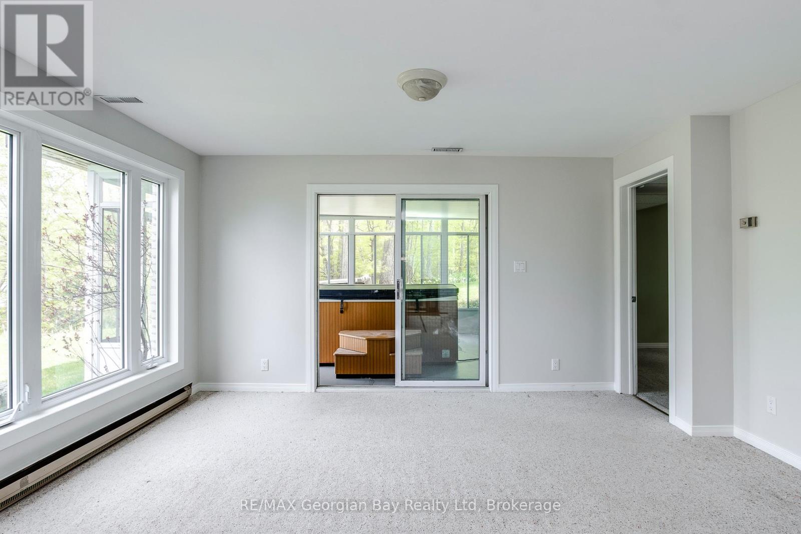 125 GILWOOD PARK DRIVE - 31