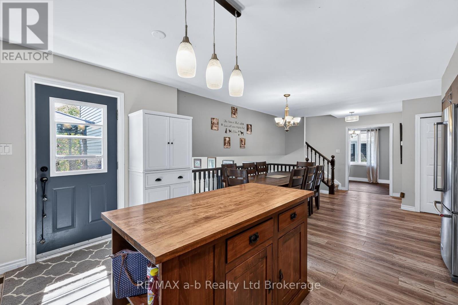 51 MASON DRIVE - 15