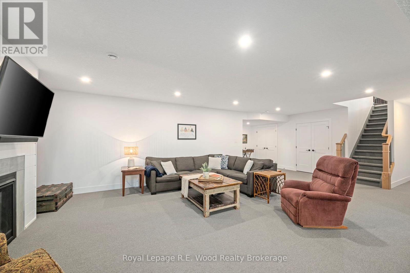 73 ROYAL DORNOCH DRIVE - 27