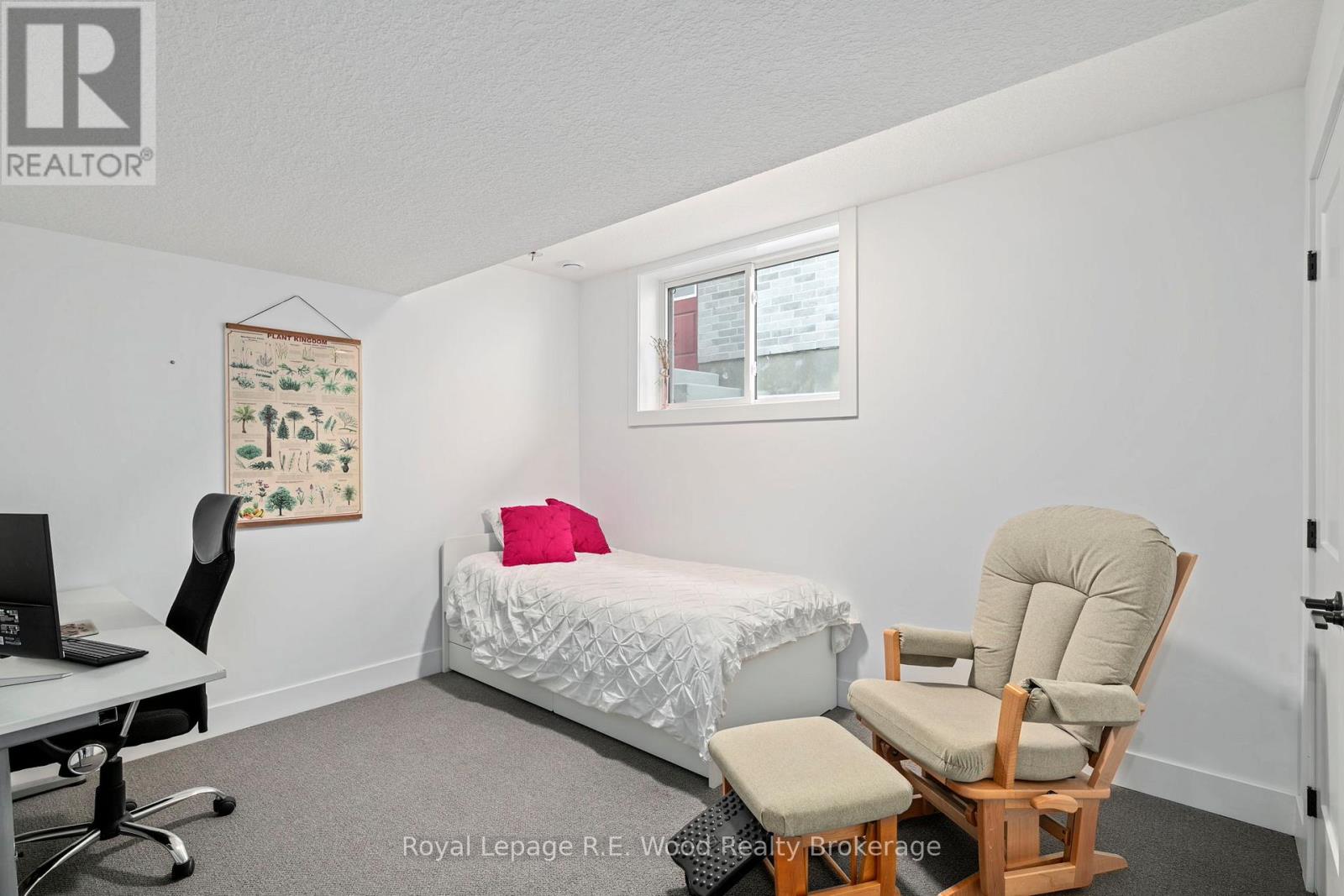 73 ROYAL DORNOCH DRIVE - 28