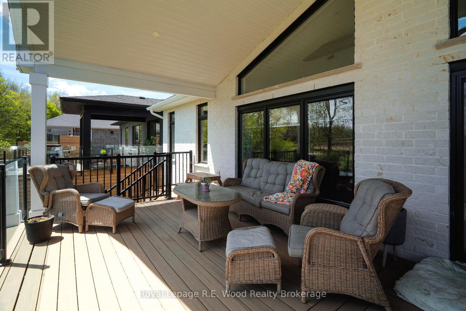 73 ROYAL DORNOCH DRIVE - 33