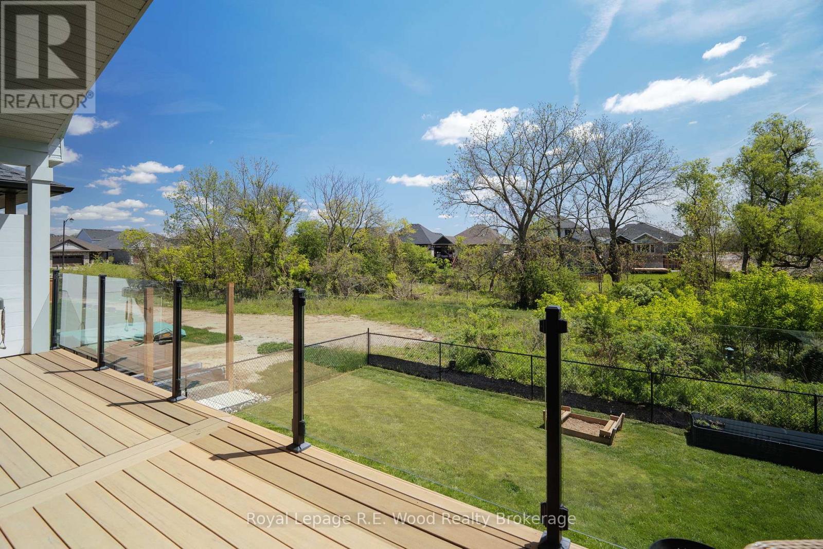 73 ROYAL DORNOCH DRIVE - 35